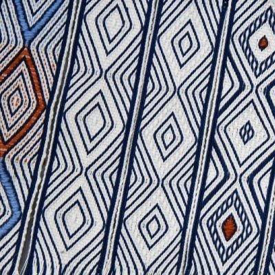 geweven band in wit blauw en rood