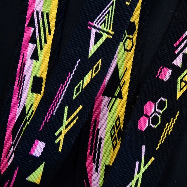 bandweven zwart met kleuren